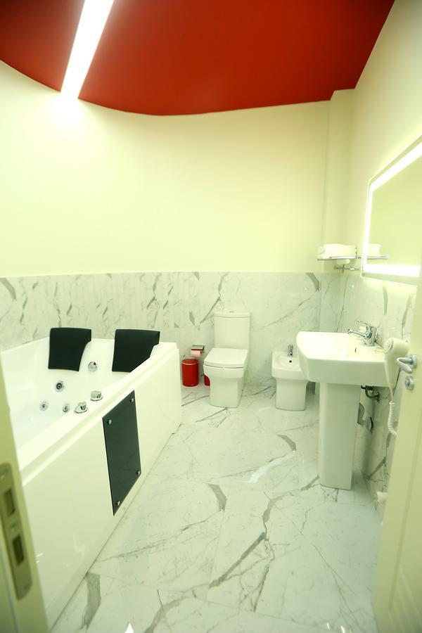 Hotel Vllaznia 3*