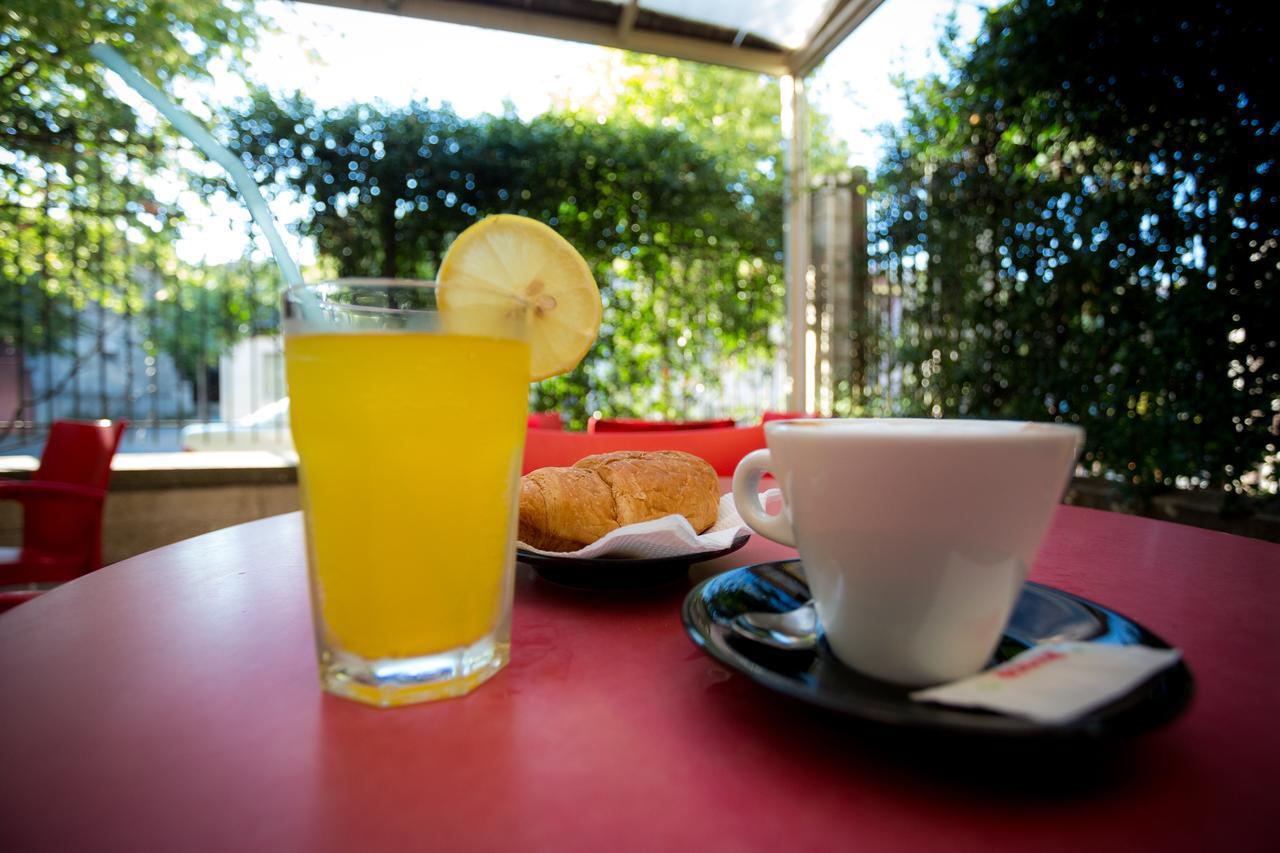 Vllaznia Hotel